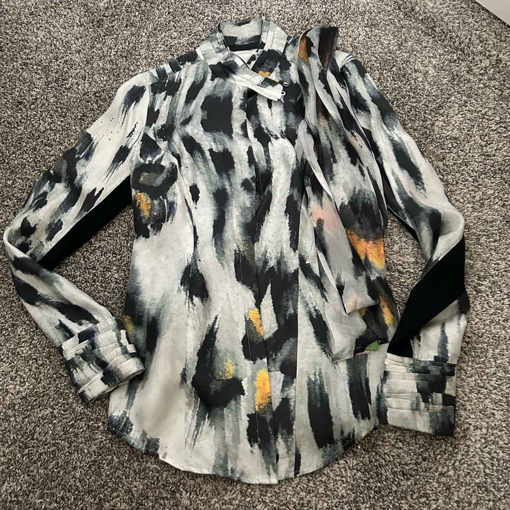 L.A.M.B. Leopard Print Button Up Blouse with Removable Tie 100% Silk Size 8